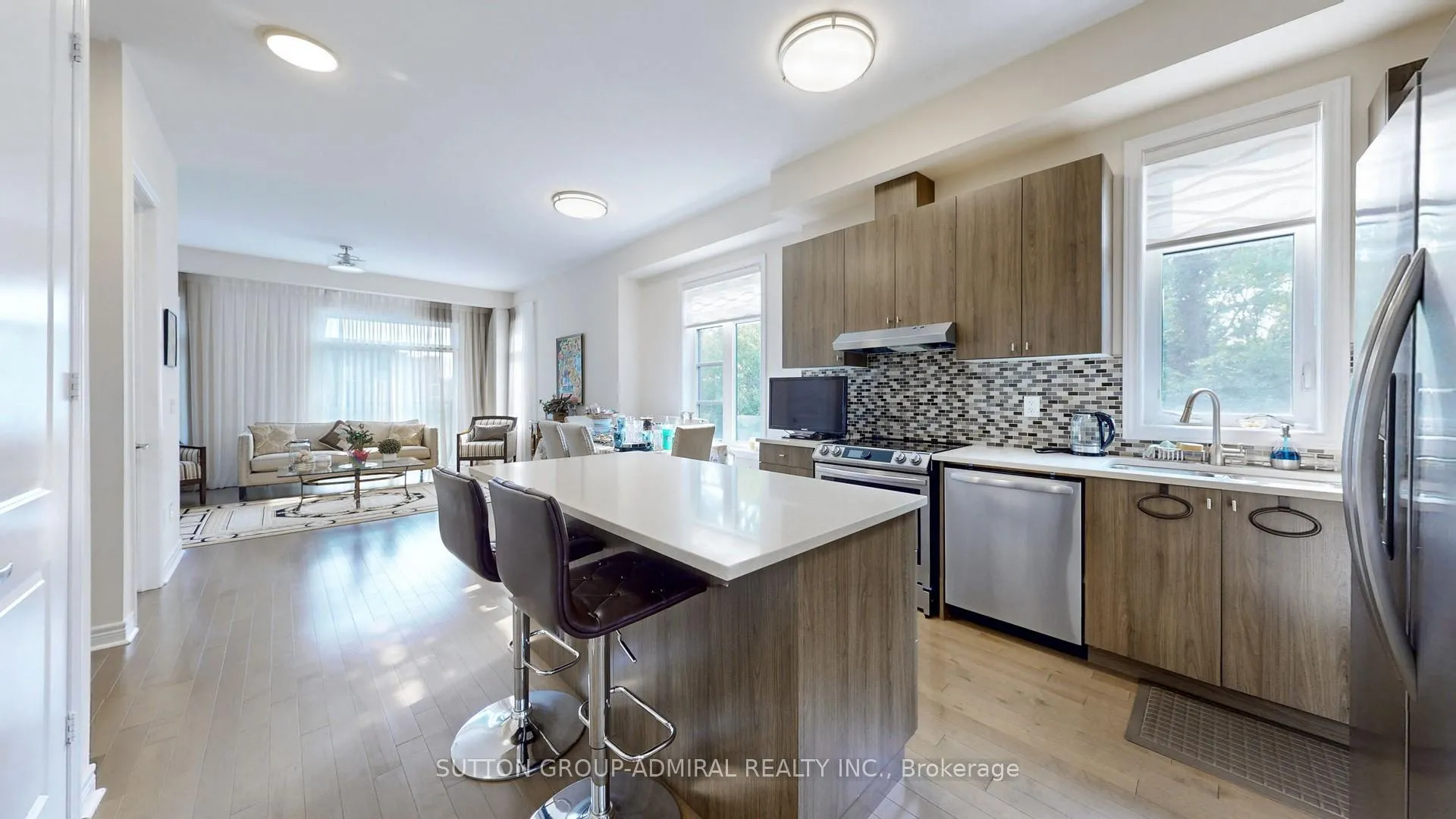 Photo 15 of 143 Lebovic Campus Drive, Vaughan, Patterson — HOMEH