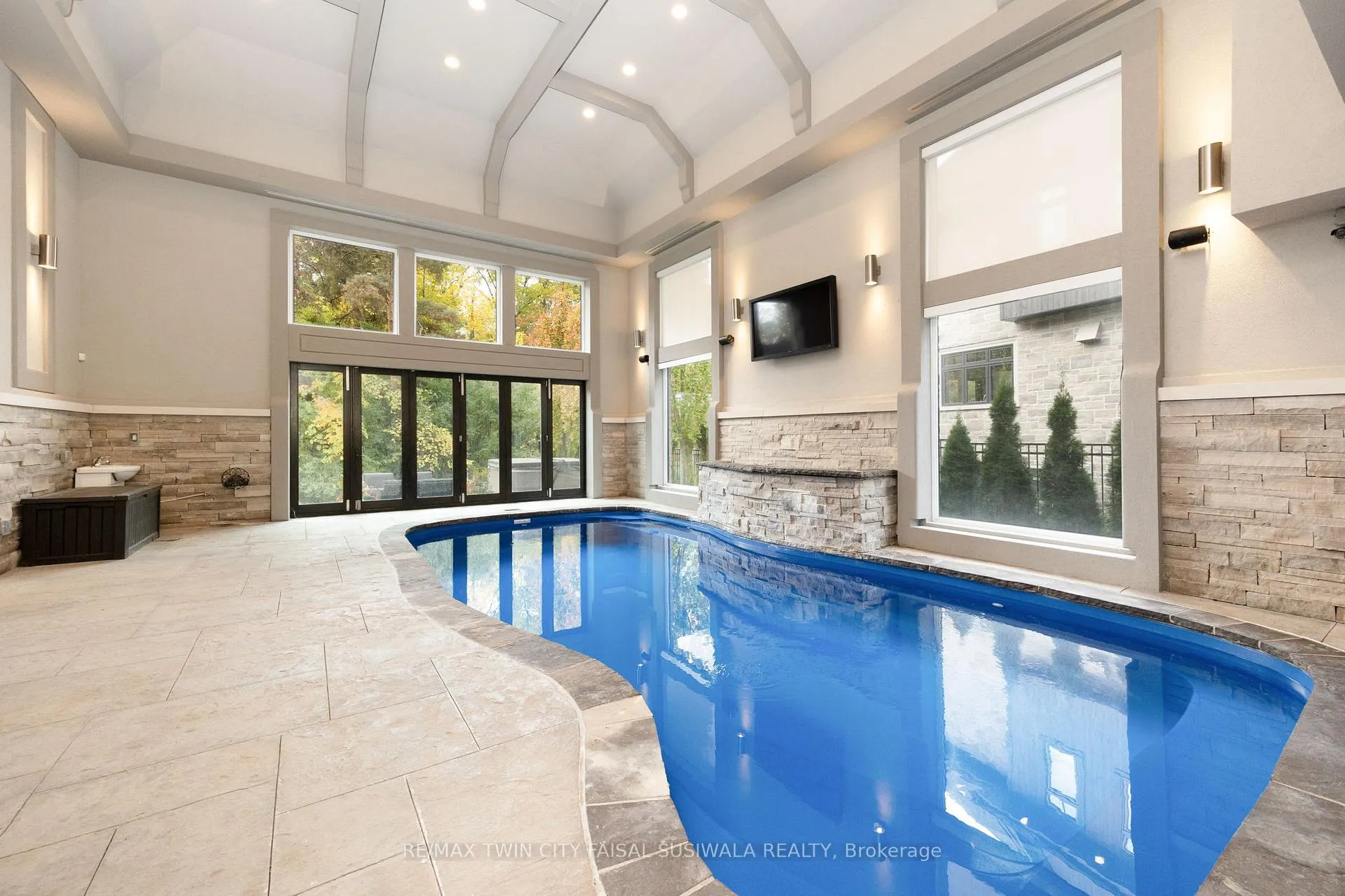 Photo 20 of 505 Morrison Road, Kitchener — HOMEH