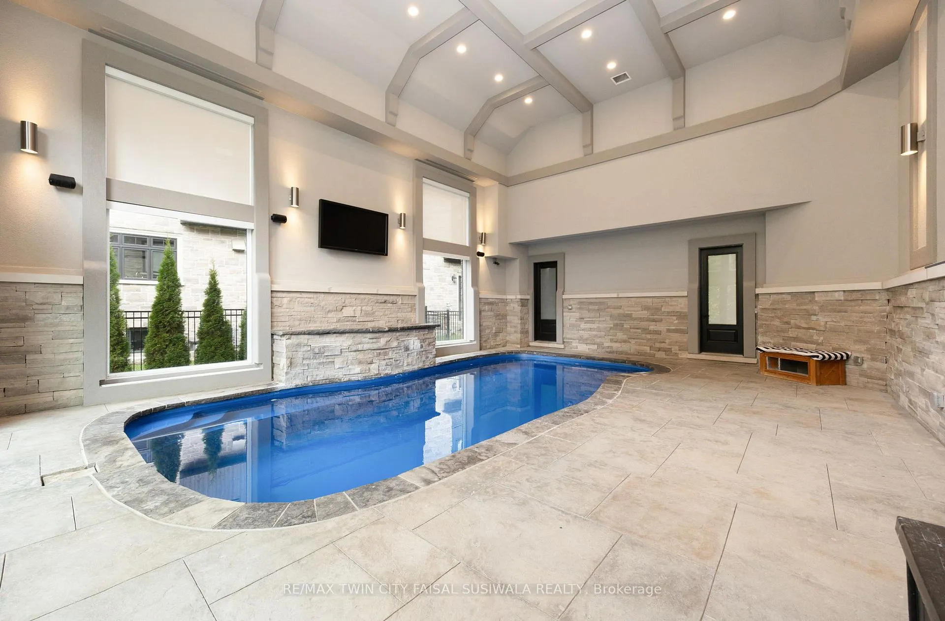 Photo 21 of 505 Morrison Road, Kitchener — HOMEH