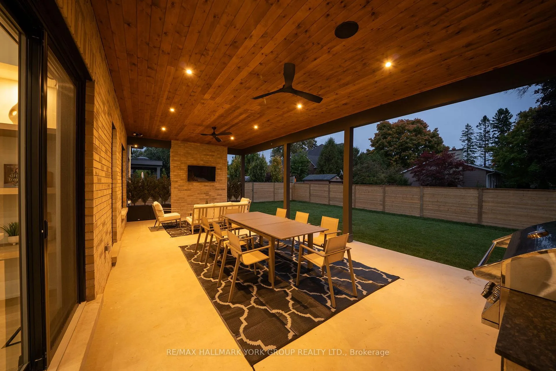 Photo 31 of 83 Elizabeth Grove, King, King City — HOMEH