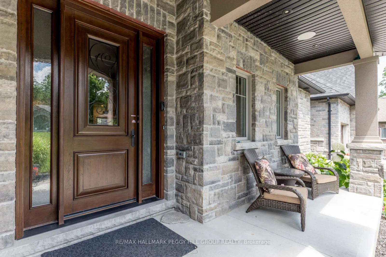 Photo 4 of 28 Heron Boulevard, Springwater, Snow Valley — HOMEH