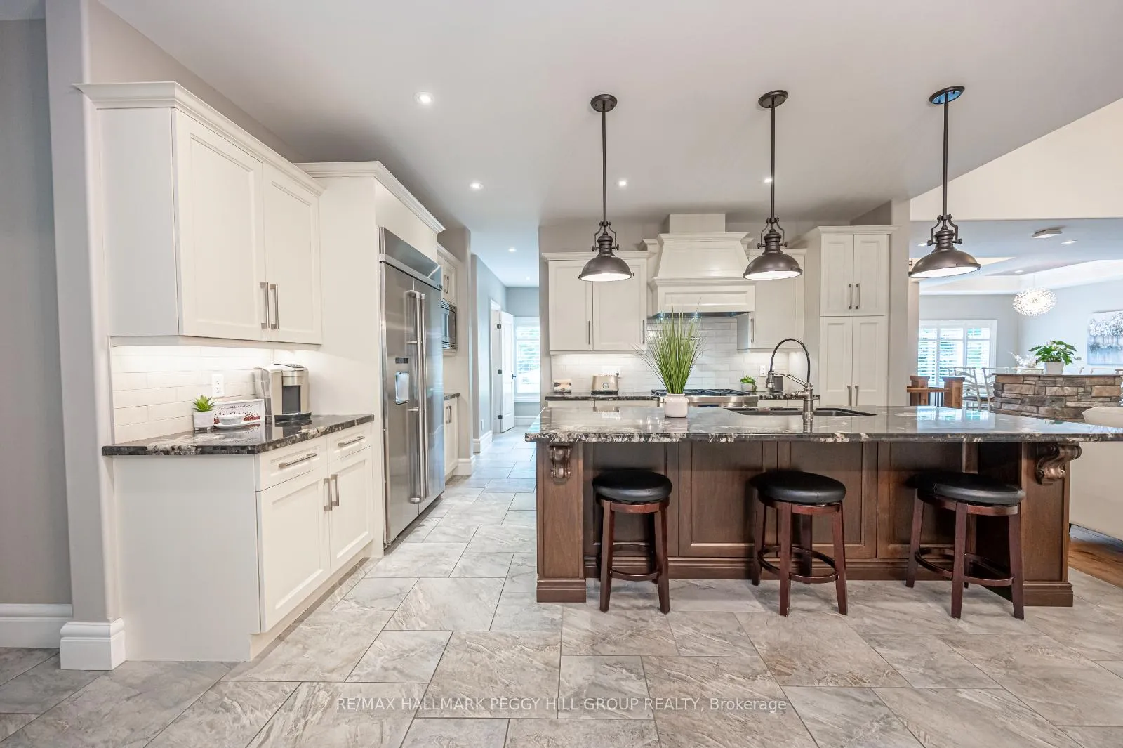 Photo 9 of 28 Heron Boulevard, Springwater, Snow Valley — HOMEH
