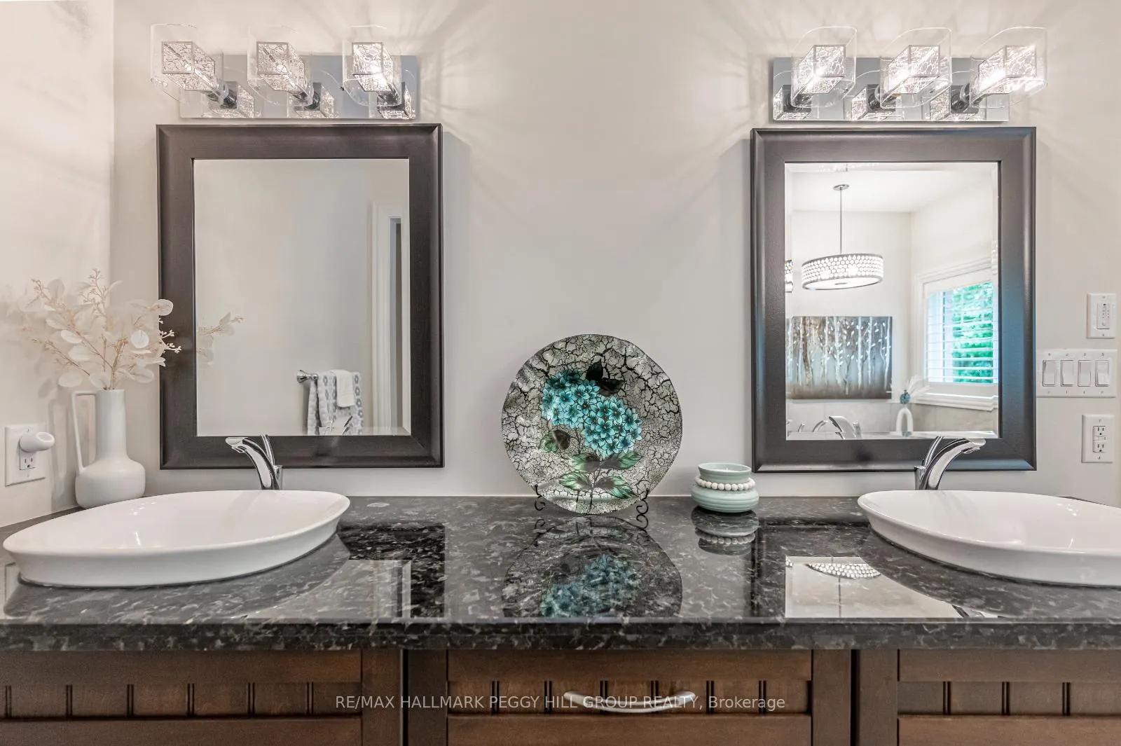 Photo 15 of 28 Heron Boulevard, Springwater, Snow Valley — HOMEH