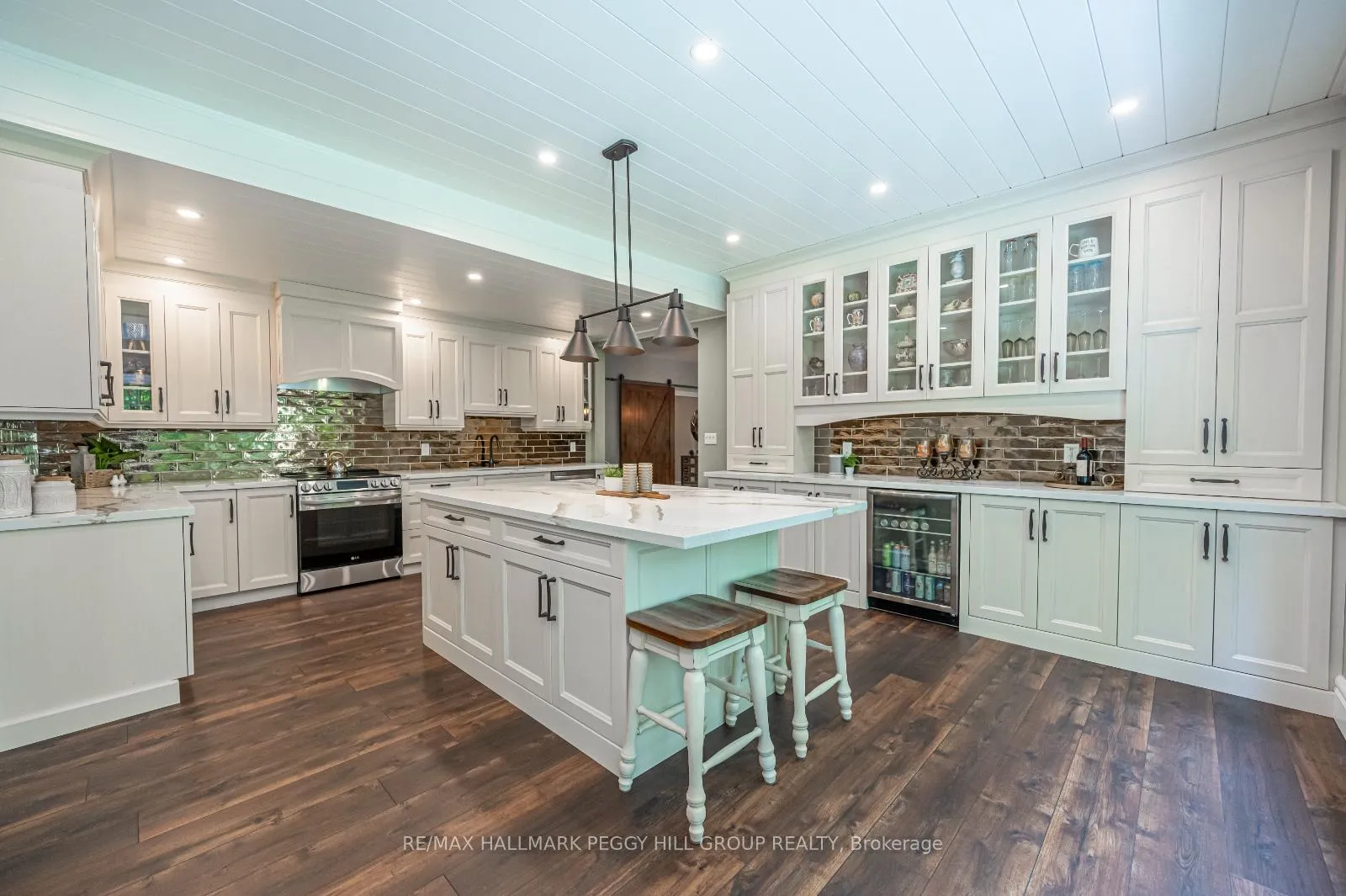 Photo 24 of 28 Heron Boulevard, Springwater, Snow Valley — HOMEH
