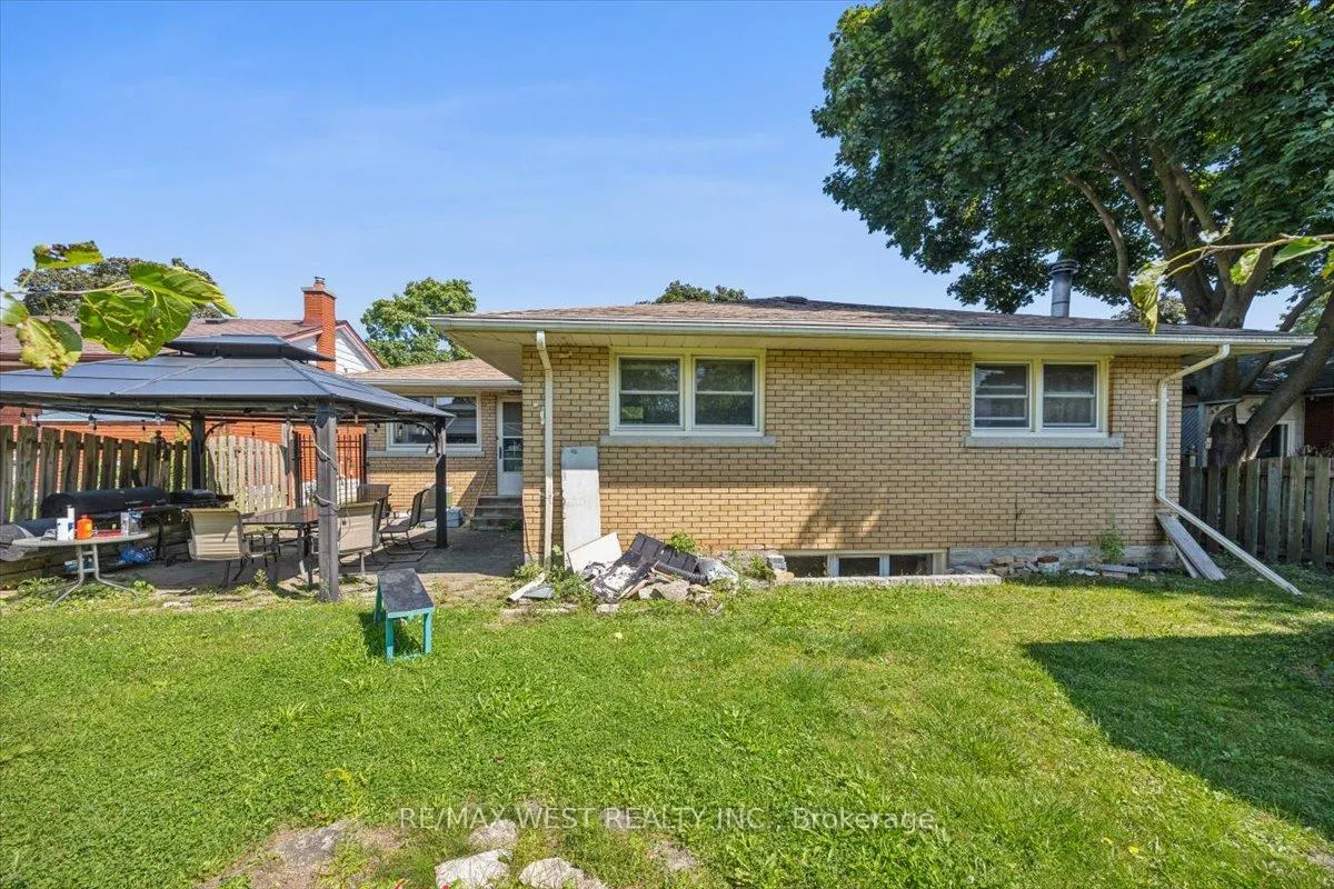 Photo 17 of 59 Maywood Road, Kitchener — HOMEH
