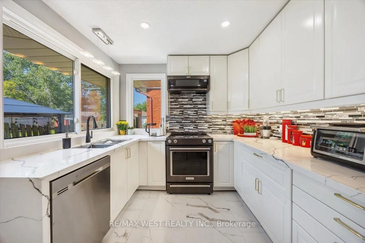 Photo 29 of 59 Maywood Road, Kitchener — HOMEH