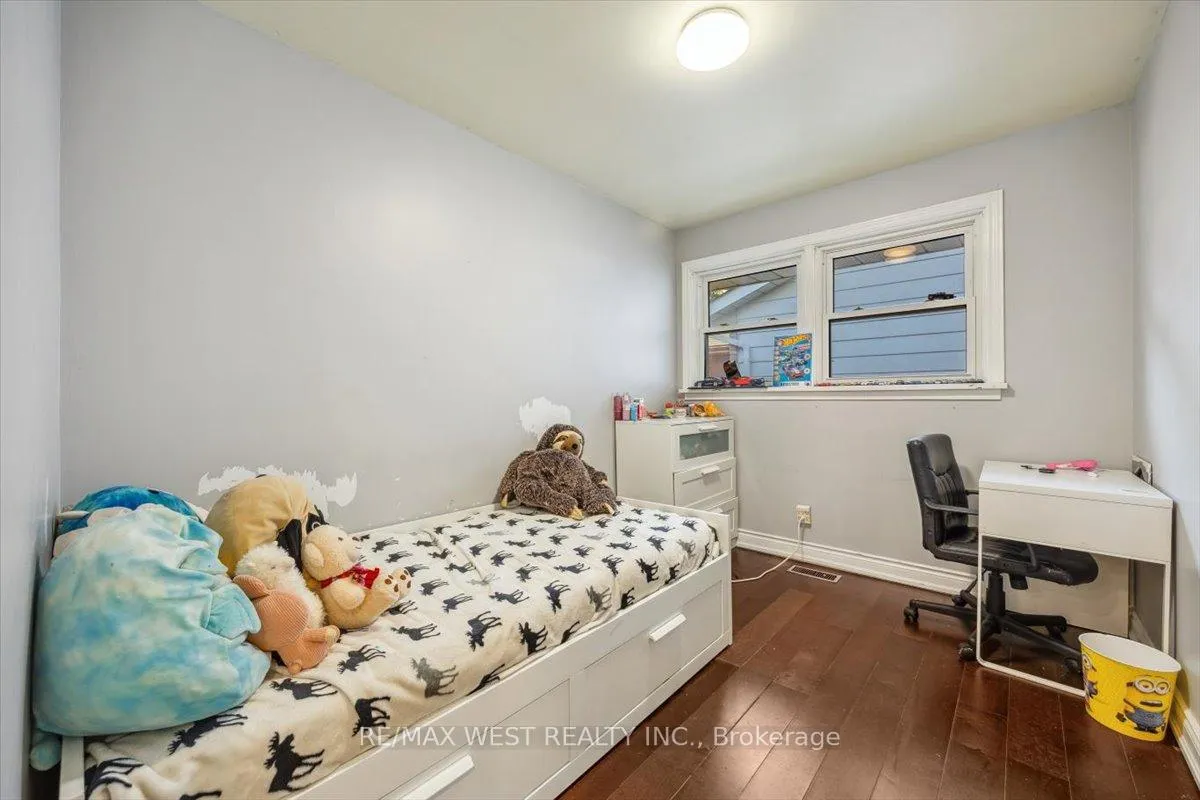 Photo 33 of 59 Maywood Road, Kitchener — HOMEH