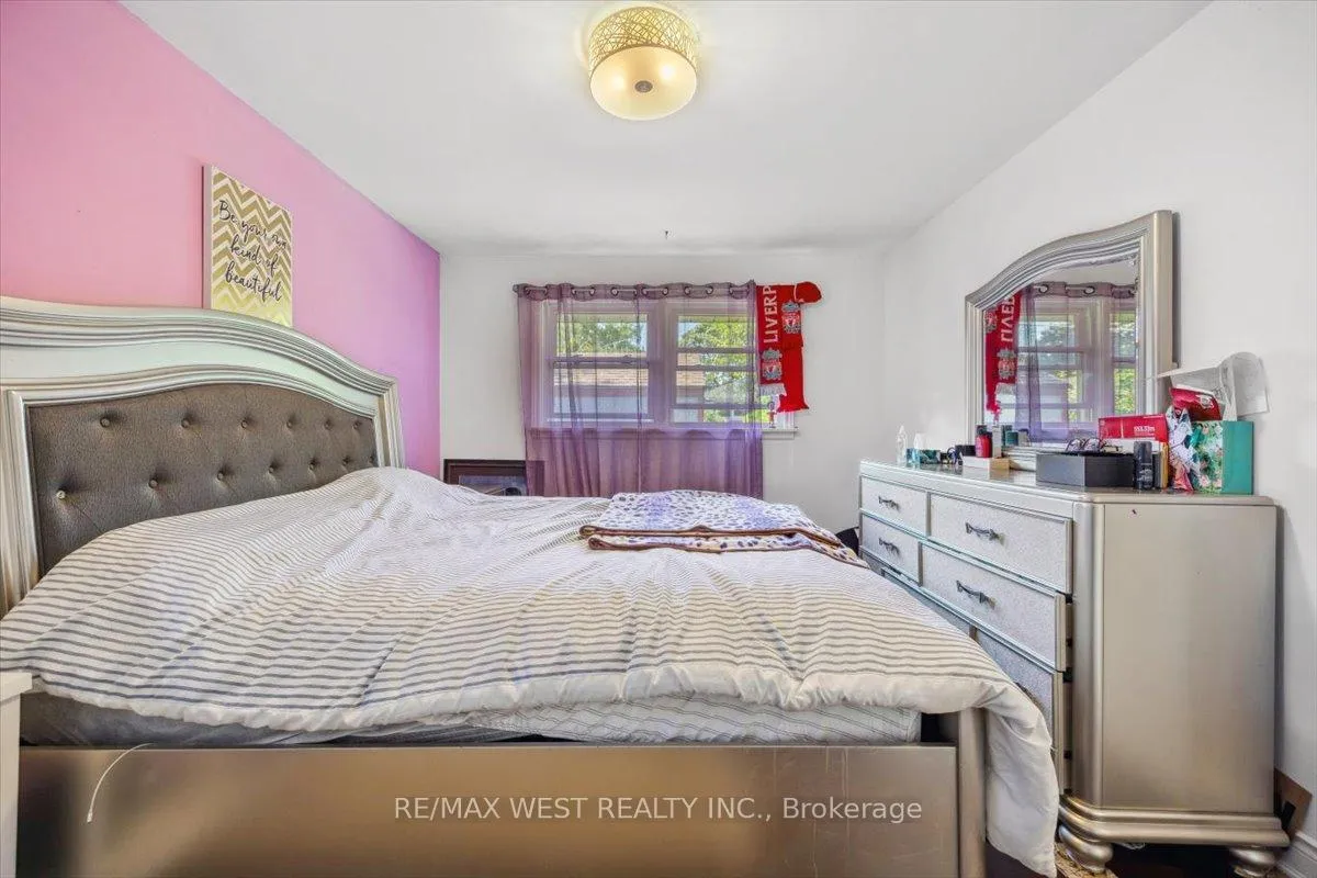 Photo 35 of 59 Maywood Road, Kitchener — HOMEH