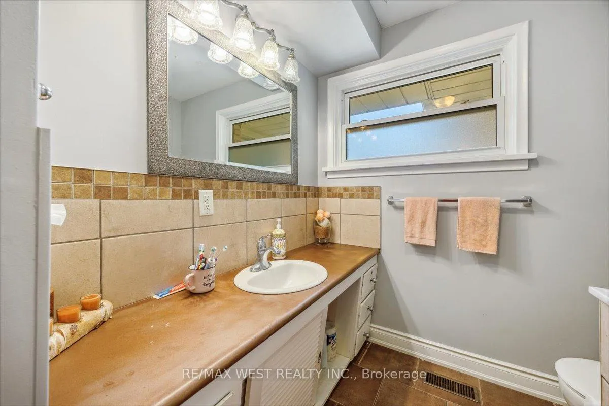 Photo 36 of 59 Maywood Road, Kitchener — HOMEH