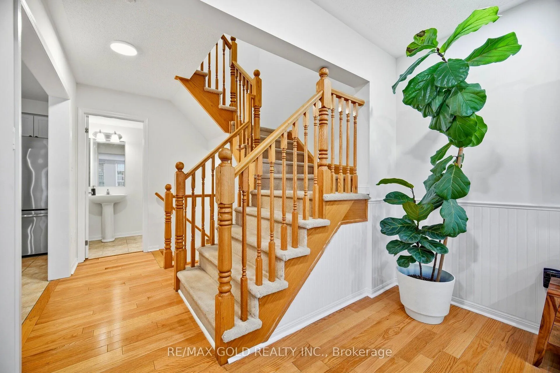 Photo 17 of 920 Sprague Place, Milton, Coates — HOMEH