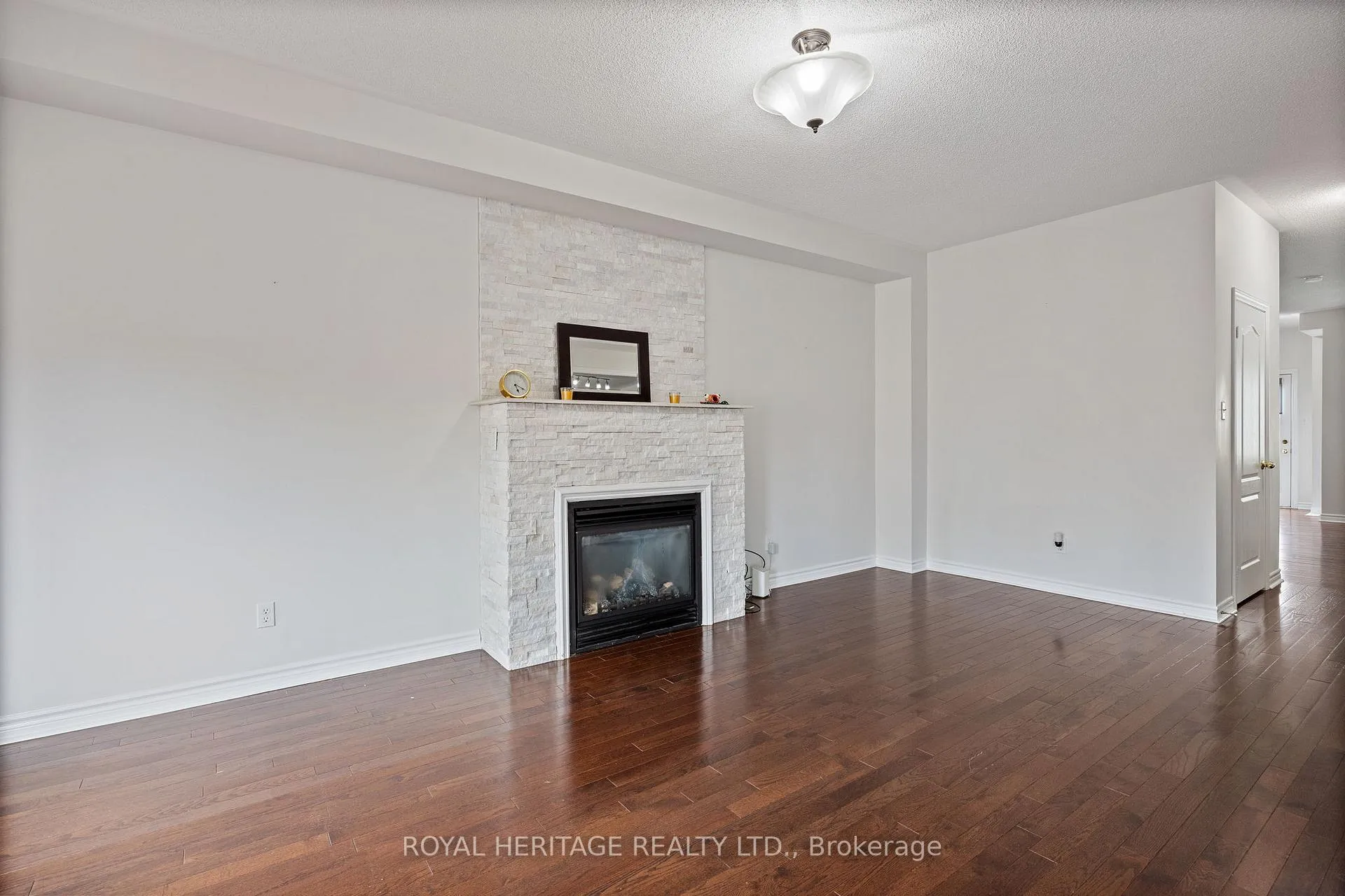 Photo 9 of 1558 Winville Road, Pickering, Duffin Heights — HOMEH