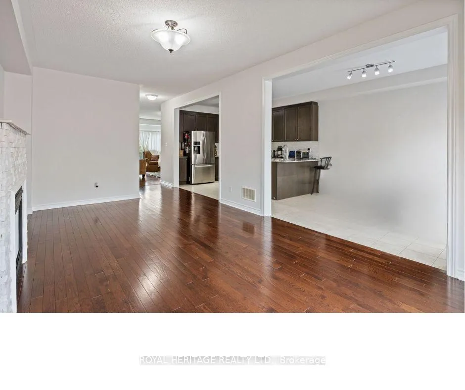 Photo 13 of 1558 Winville Road, Pickering, Duffin Heights — HOMEH