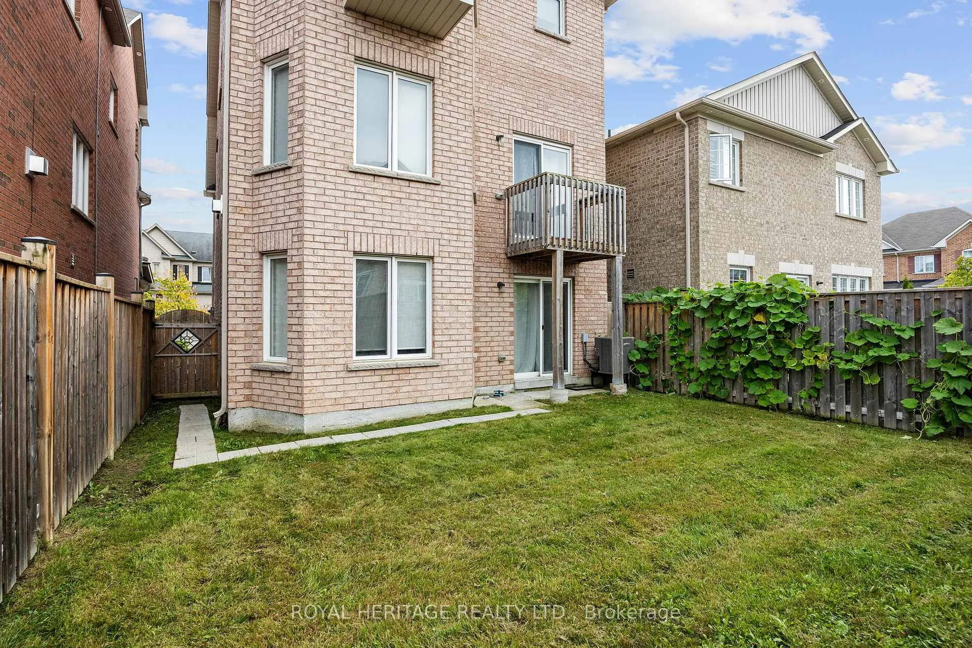 Photo 40 of 1558 Winville Road, Pickering, Duffin Heights — HOMEH