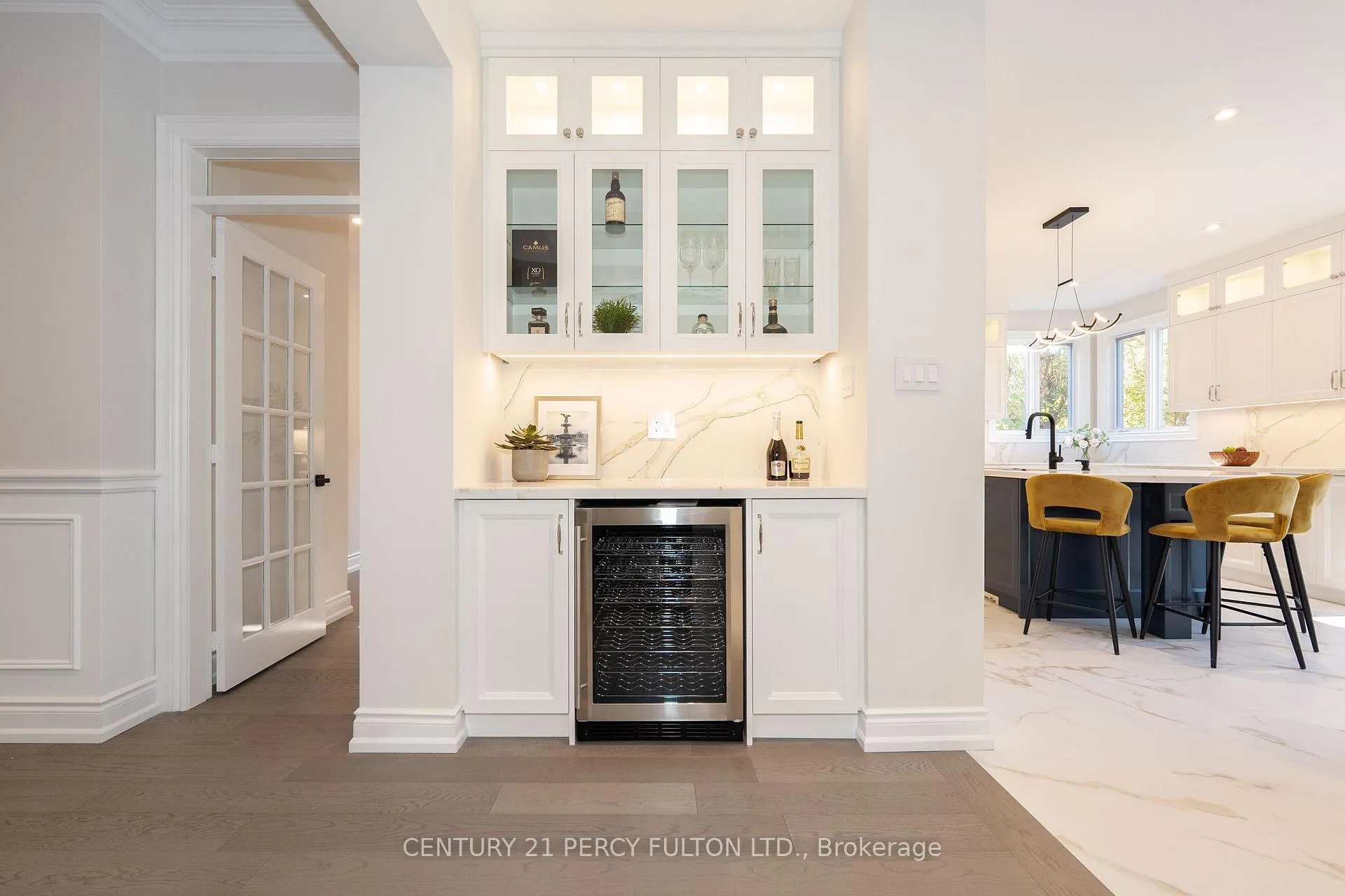 Photo 7 of 10 Burndenford Crescent, Markham, Markville — HOMEH