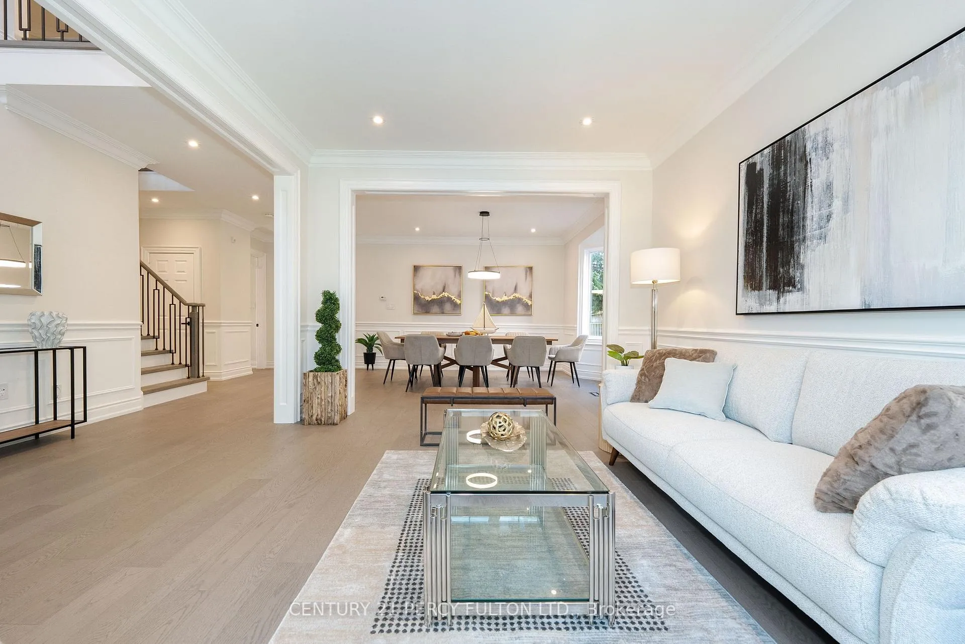 Photo 15 of 10 Burndenford Crescent, Markham, Markville — HOMEH