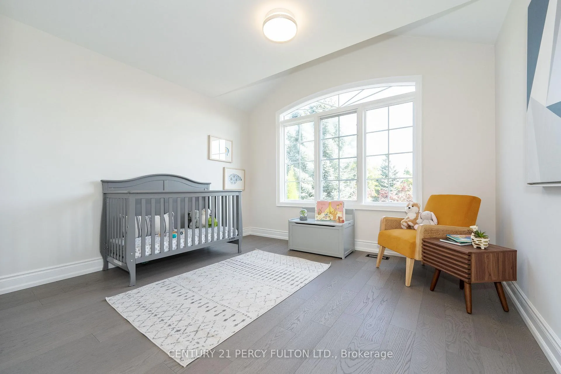 Photo 28 of 10 Burndenford Crescent, Markham, Markville — HOMEH