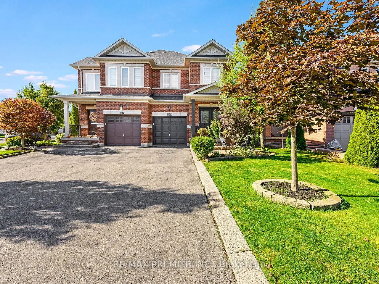 Photo 2 of 104 Humbershed Crescent, Caledon, Bolton West — HOMEH