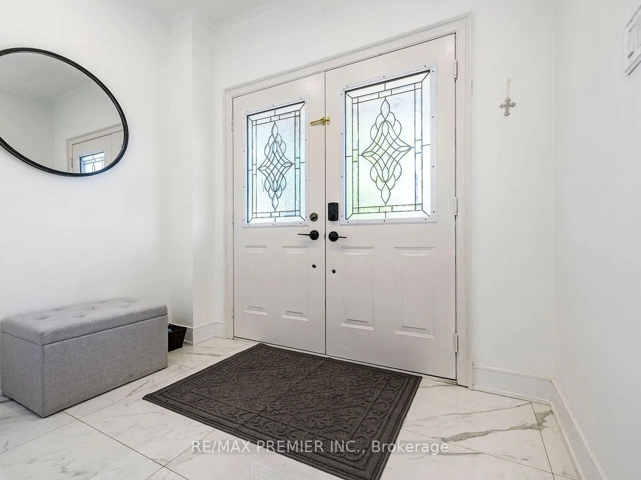Photo 6 of 104 Humbershed Crescent, Caledon, Bolton West — HOMEH