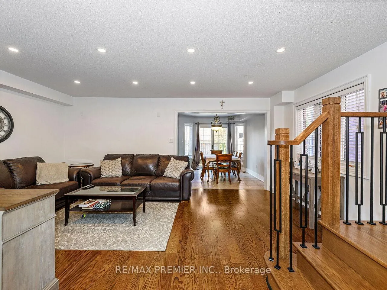 Photo 8 of 104 Humbershed Crescent, Caledon, Bolton West — HOMEH