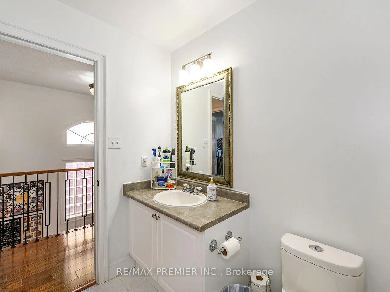 Photo 35 of 104 Humbershed Crescent, Caledon, Bolton West — HOMEH