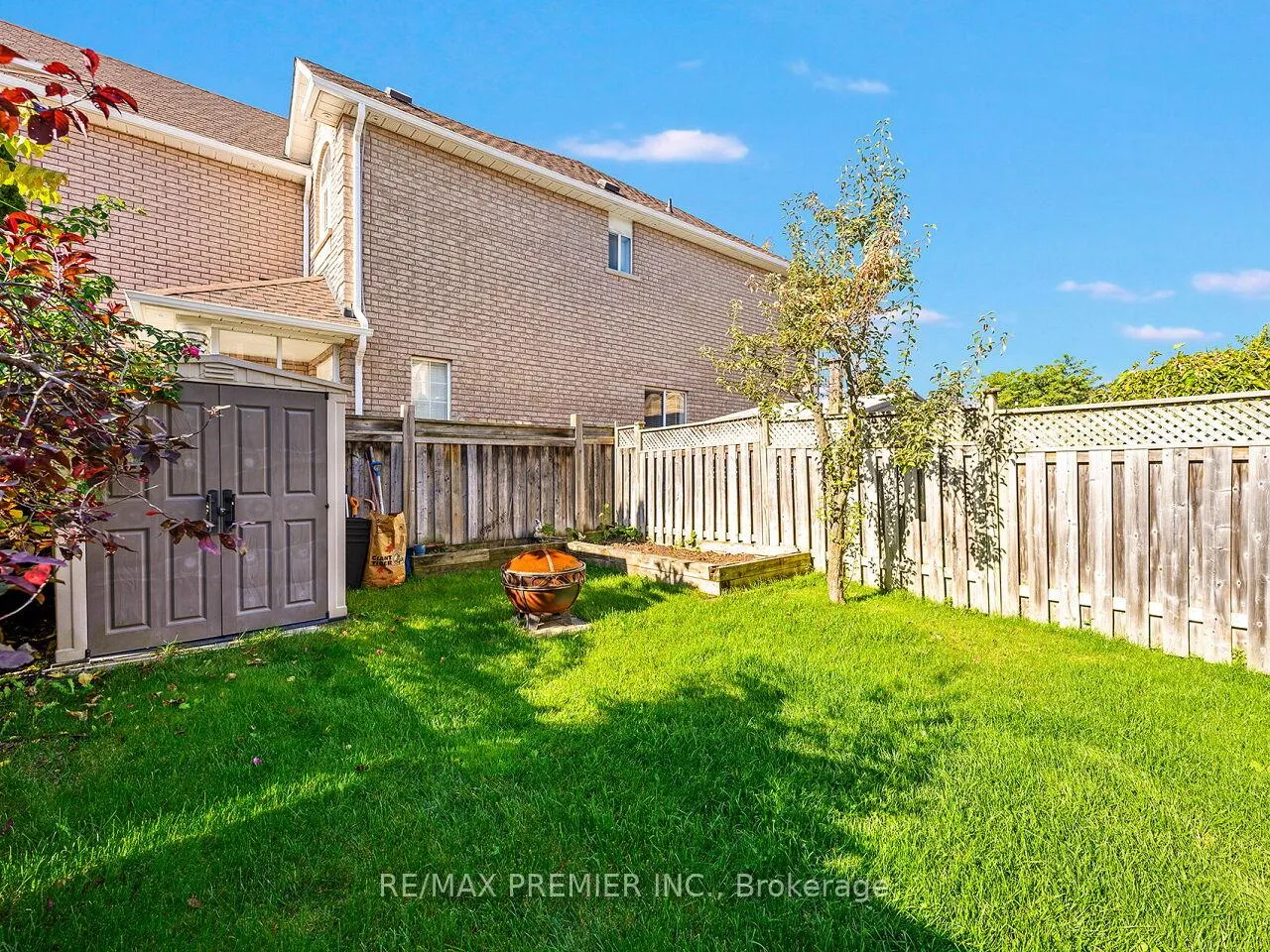 Photo 41 of 104 Humbershed Crescent, Caledon, Bolton West — HOMEH