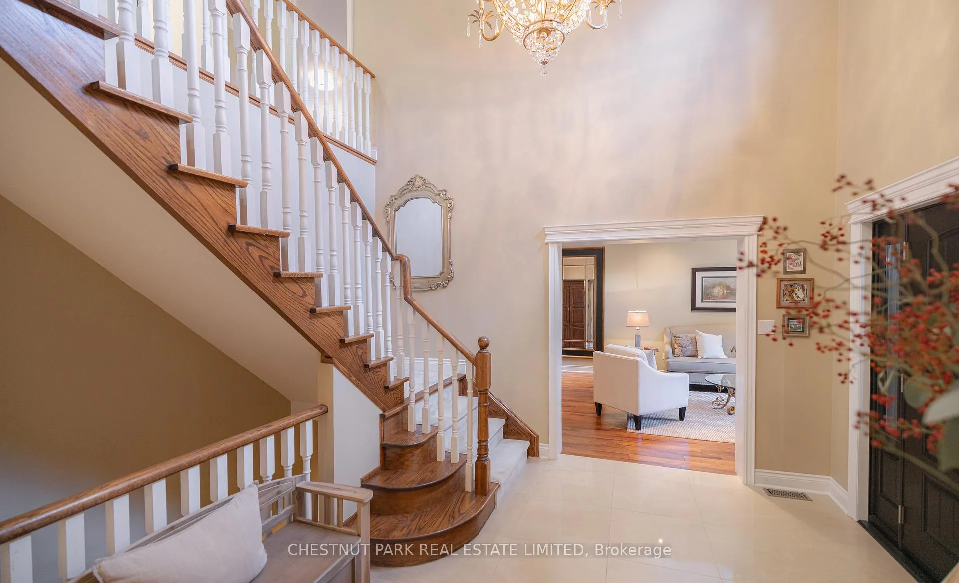 Photo 5 of 6 Oakview Place, Uxbridge — HOMEH