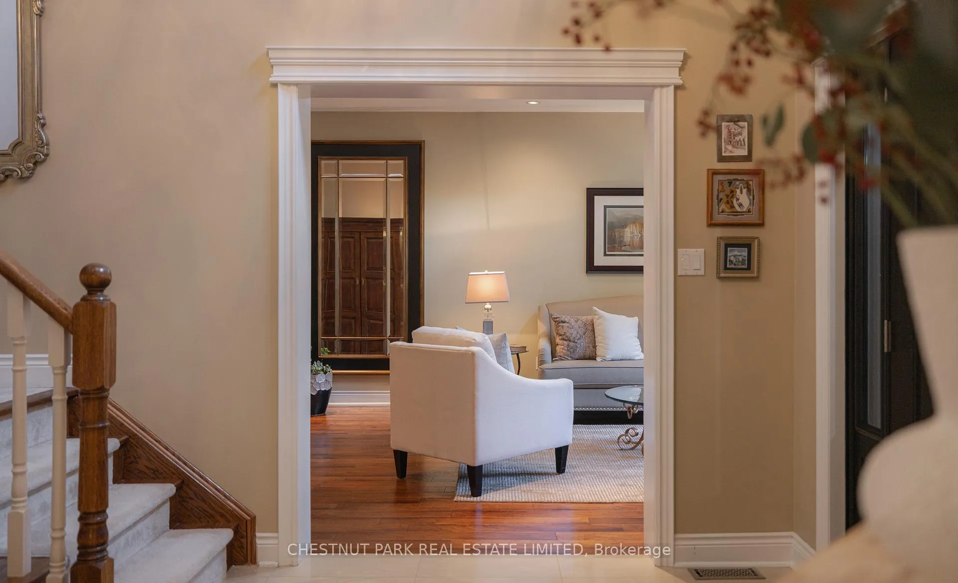 Photo 7 of 6 Oakview Place, Uxbridge — HOMEH