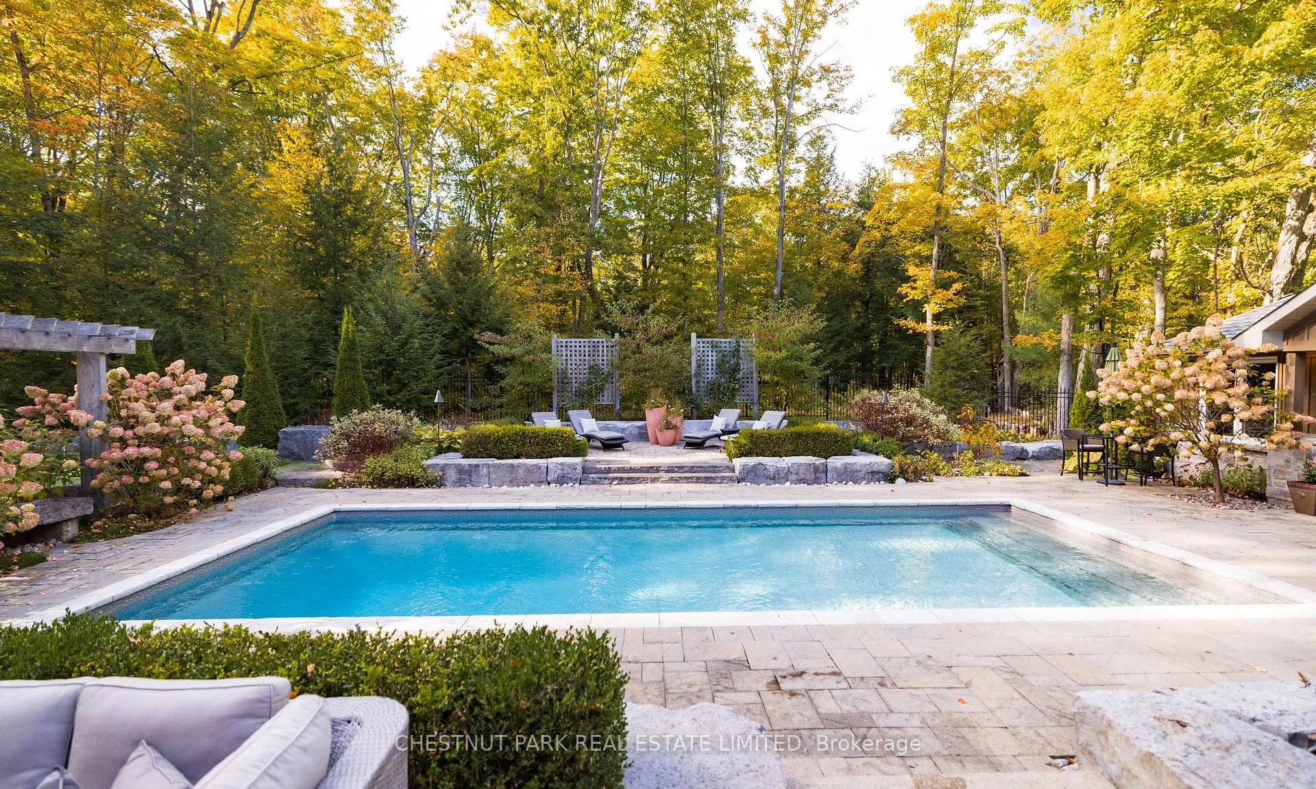 Photo 15 of 6 Oakview Place, Uxbridge — HOMEH