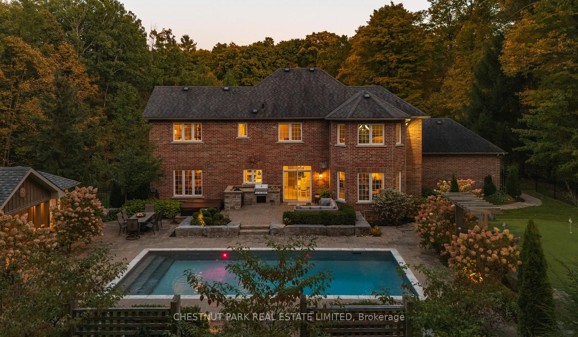 Photo 33 of 6 Oakview Place, Uxbridge — HOMEH