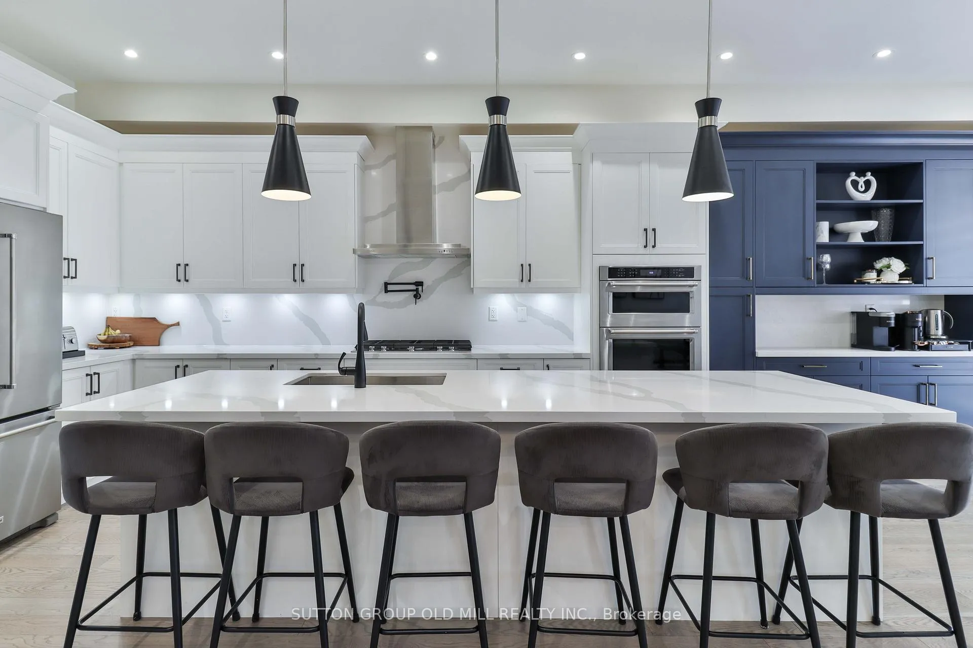 Photo 8 of 17 Bellefond Street, Vaughan, Kleinburg — HOMEH