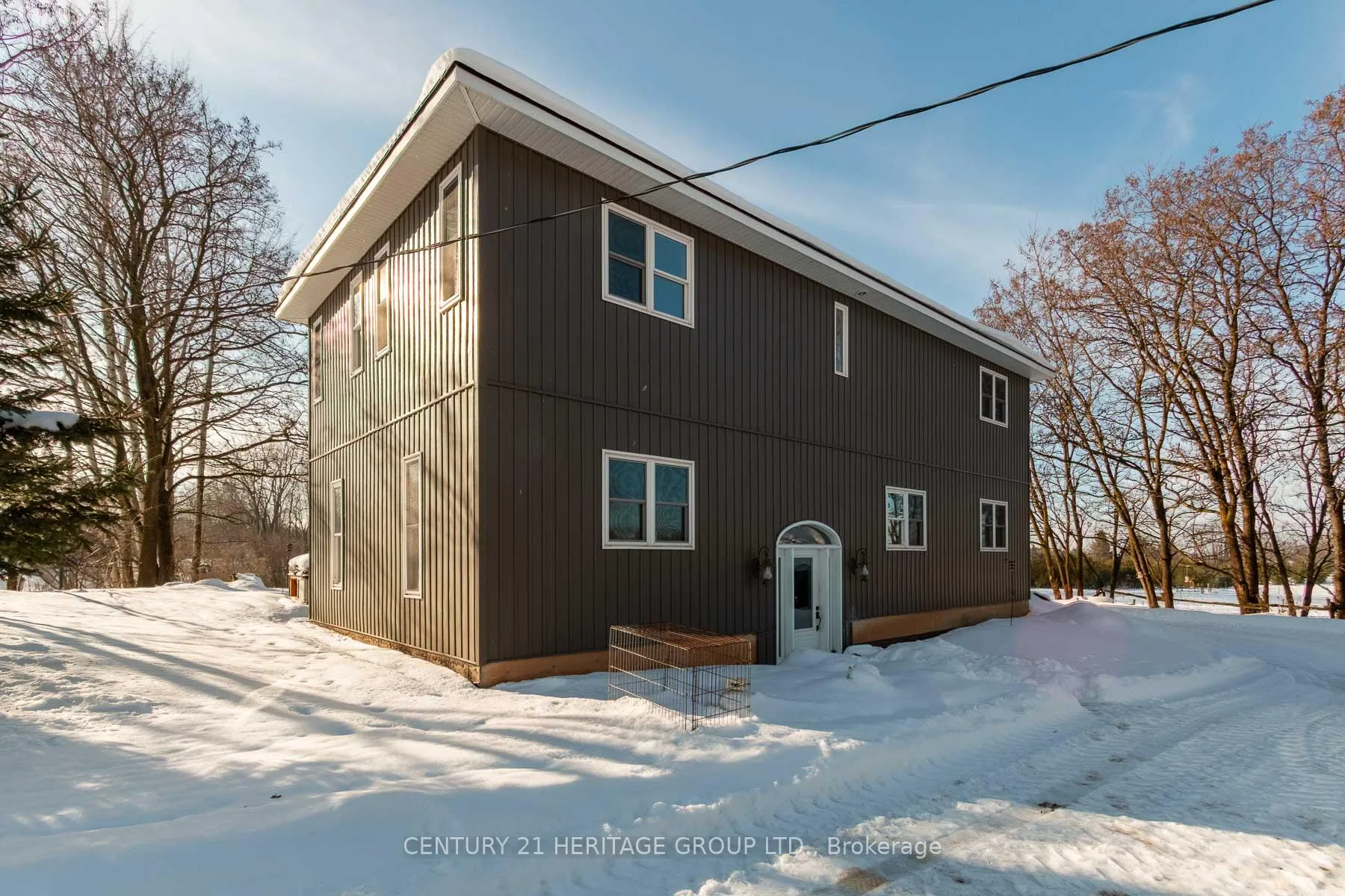 Photo 2 of 797177 East Back Line, Chatsworth — HOMEH
