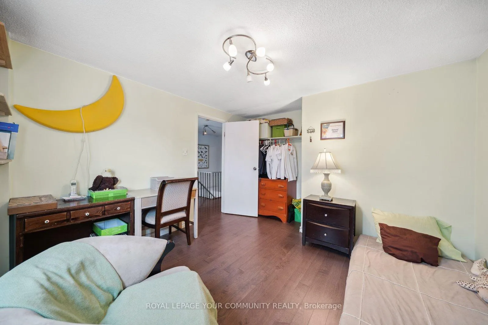 Photo 18 of 154 Lisa Crescent, Vaughan, Crestwood-Springfarm-Yorkhill — HOMEH