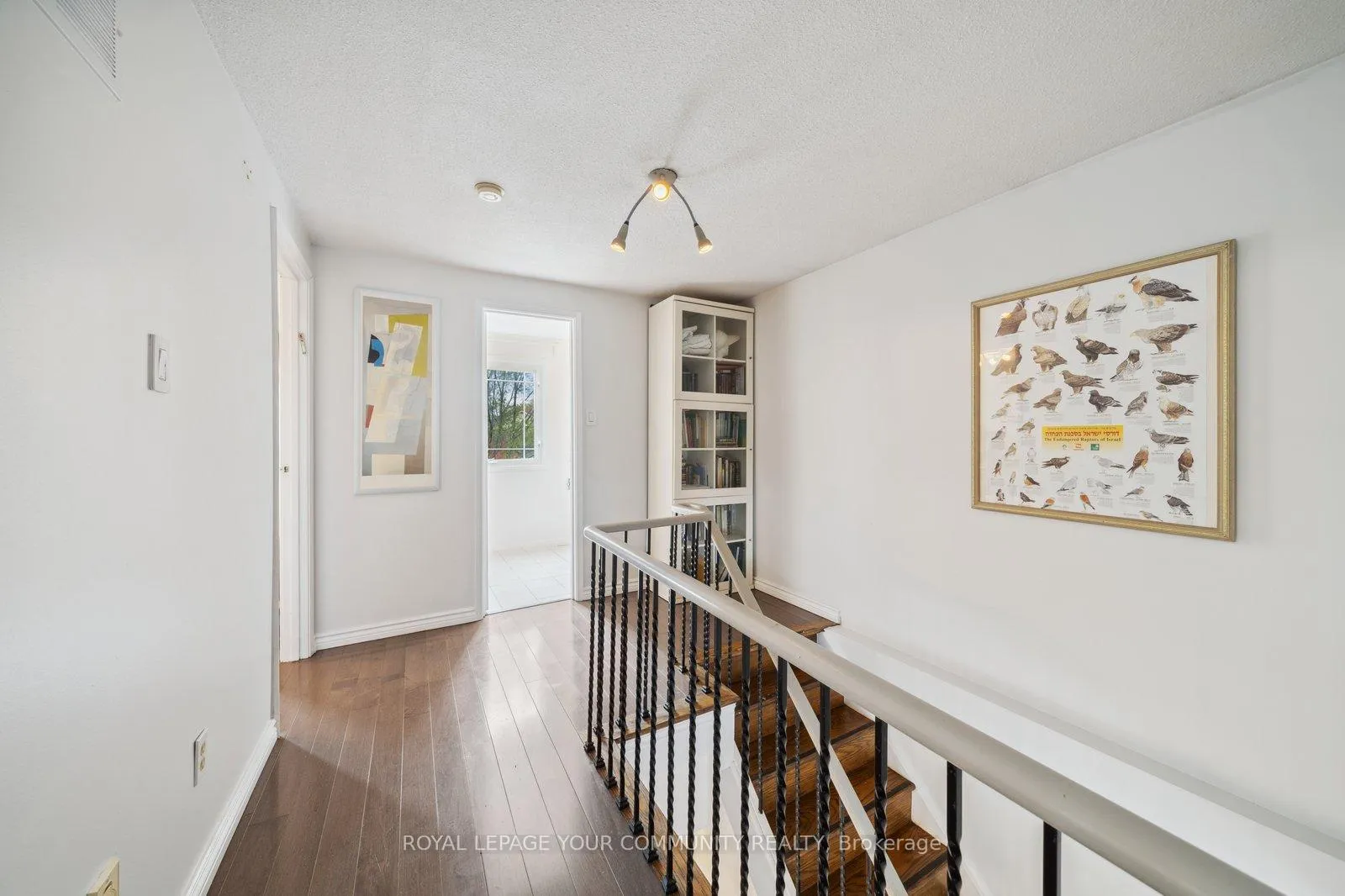 Photo 22 of 154 Lisa Crescent, Vaughan, Crestwood-Springfarm-Yorkhill — HOMEH