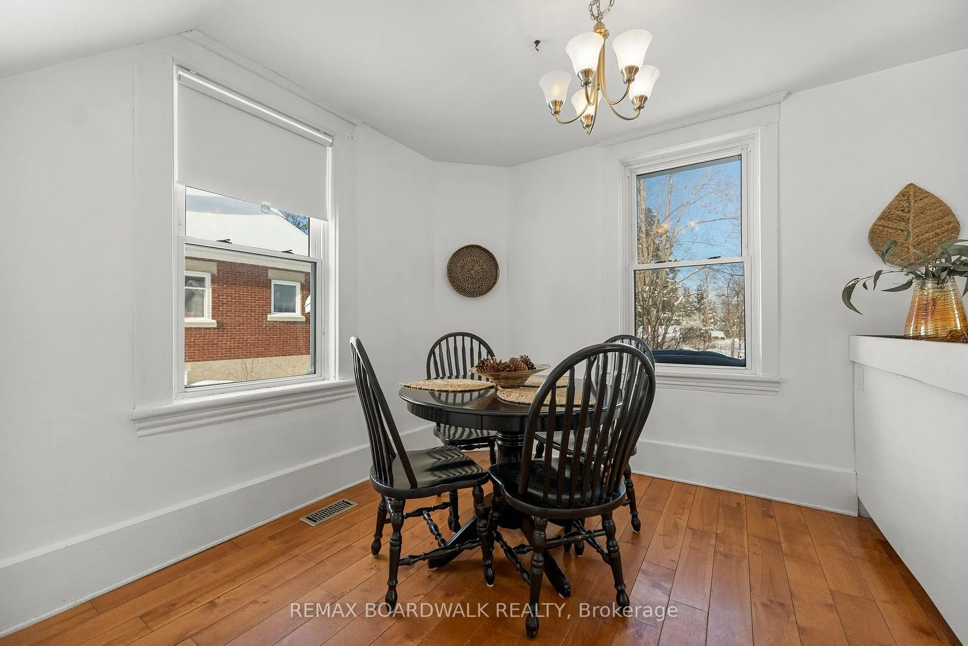 Photo 11 of 307 Joseph Street, North Grenville, Kemptville — HOMEH