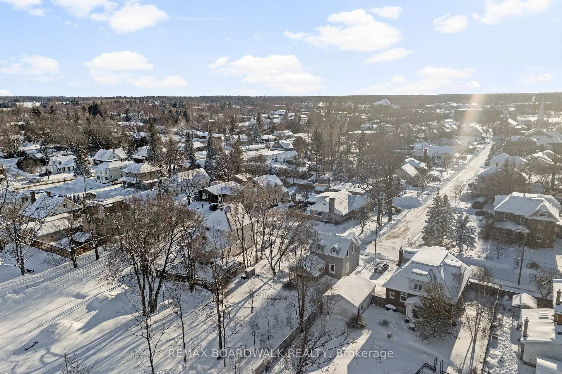 Photo 34 of 307 Joseph Street, North Grenville, Kemptville — HOMEH