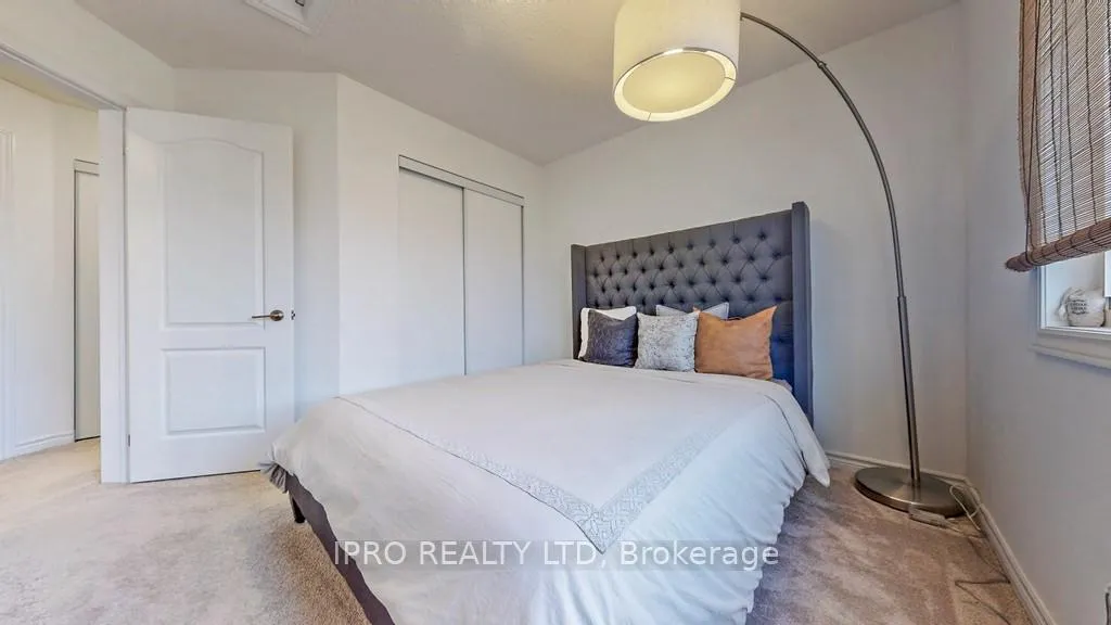 Photo 10 of 48 Brown Bear Street, Barrie, Holly — HOMEH
