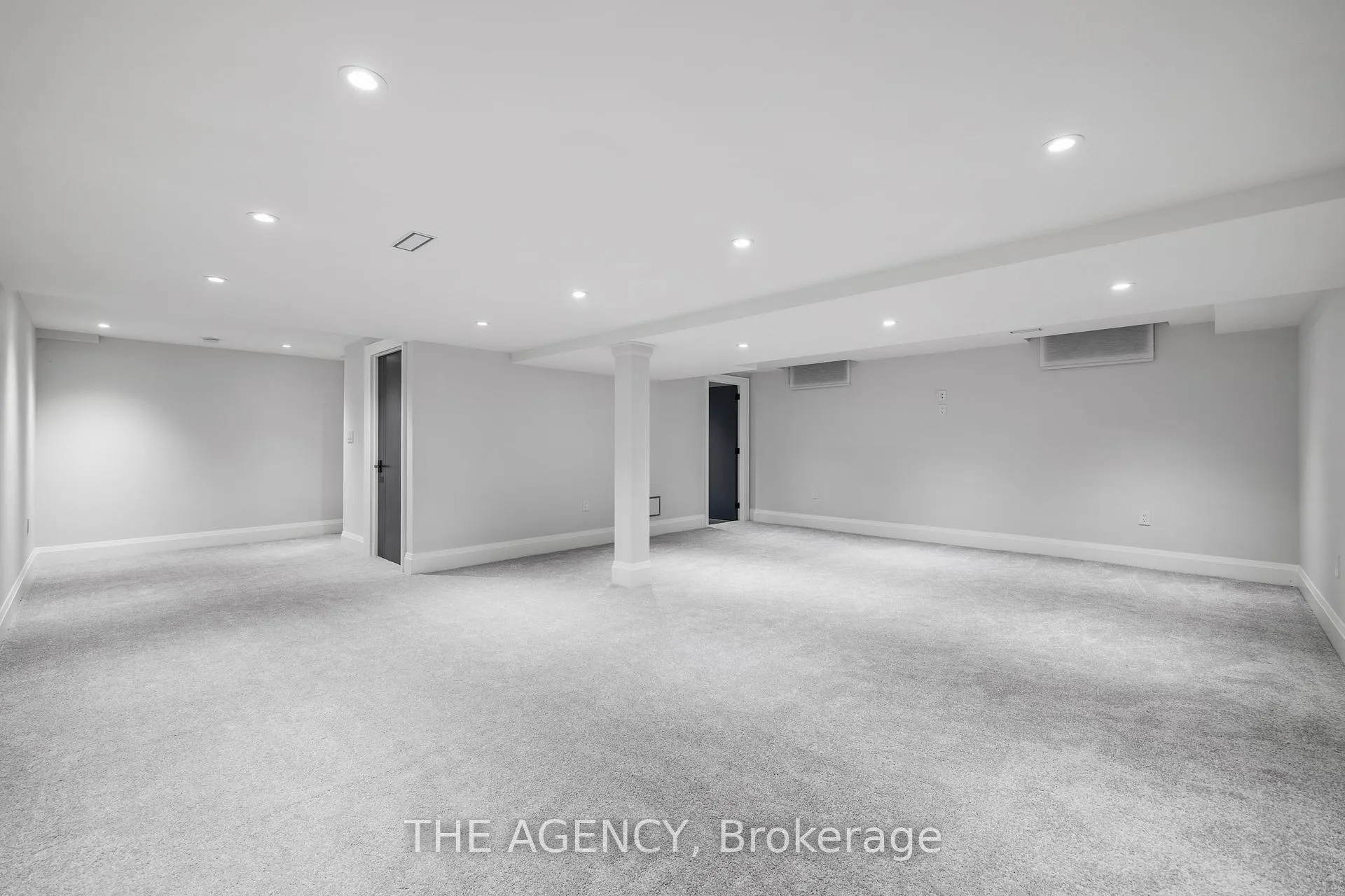 Photo 33 of 34 Burton Grove, King, King City — HOMEH