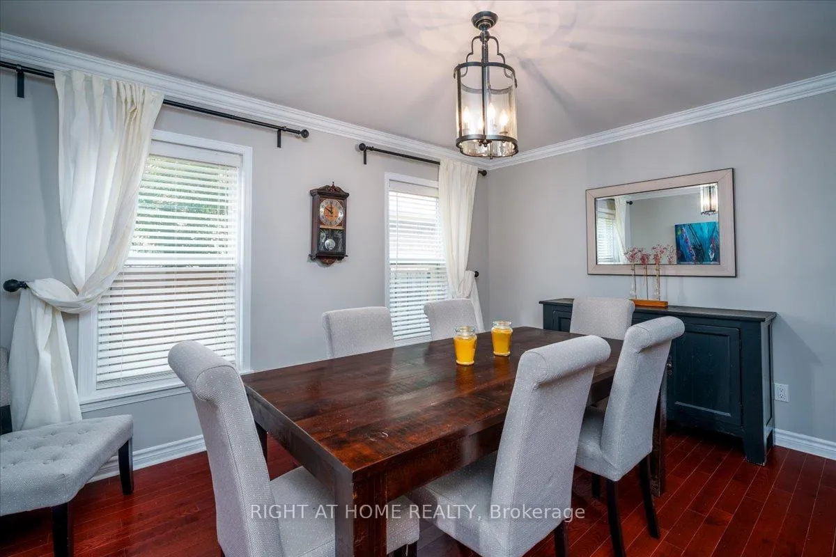 Photo 10 of 533 Braeburn Crescent, Pickering, Amberlea — HOMEH