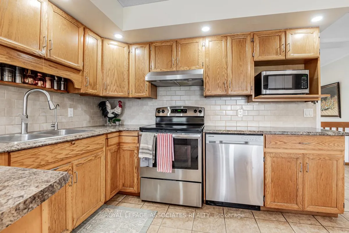 Photo 13 of 14607 The Gore Road, Caledon, Bolton East — HOMEH