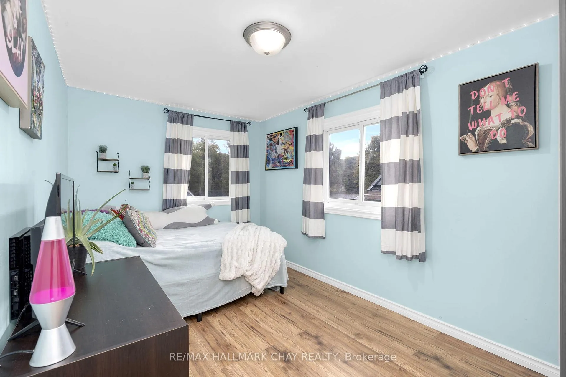 Photo 13 of 39 Elizabeth Street W, Clearview, Creemore — HOMEH