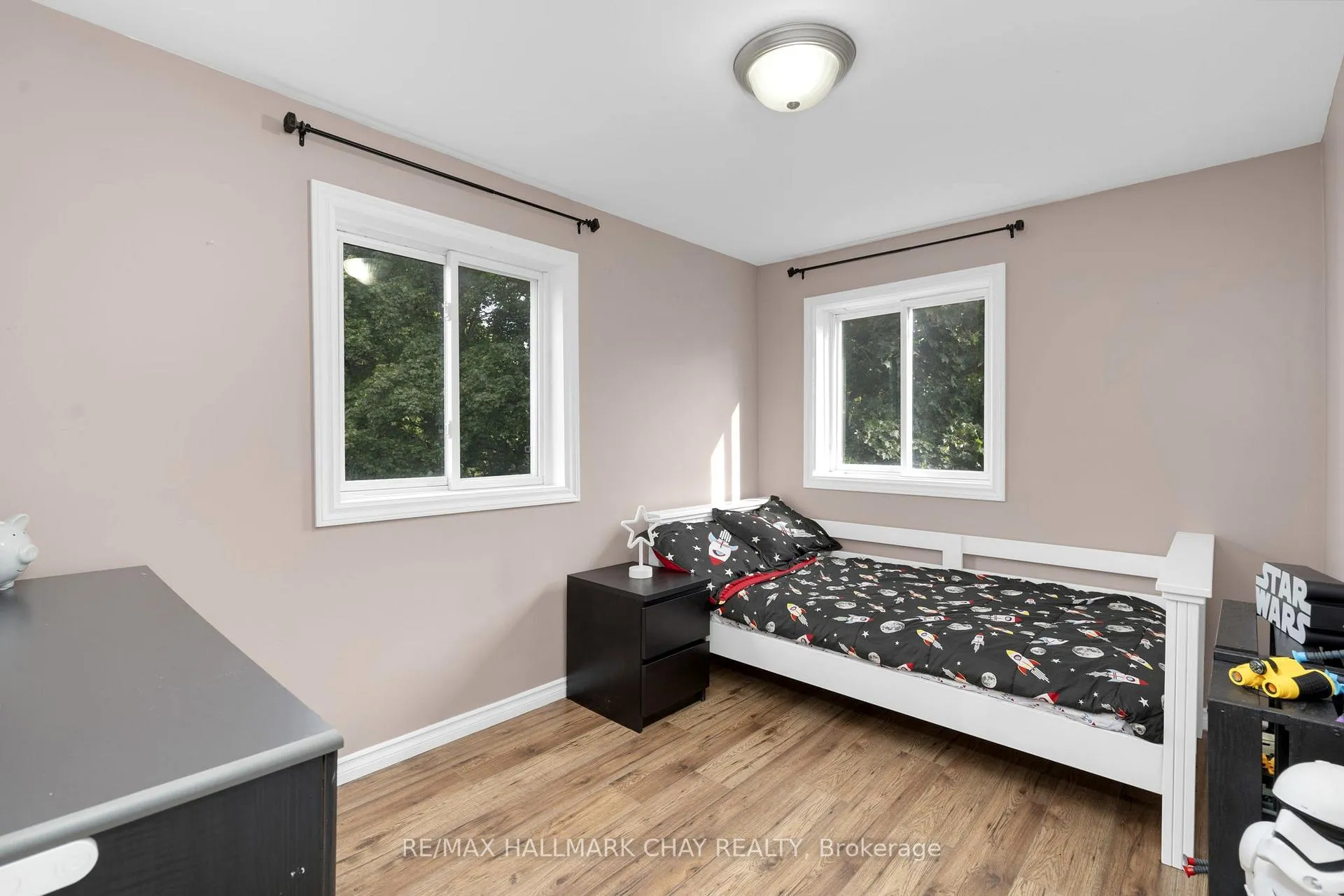 Photo 14 of 39 Elizabeth Street W, Clearview, Creemore — HOMEH