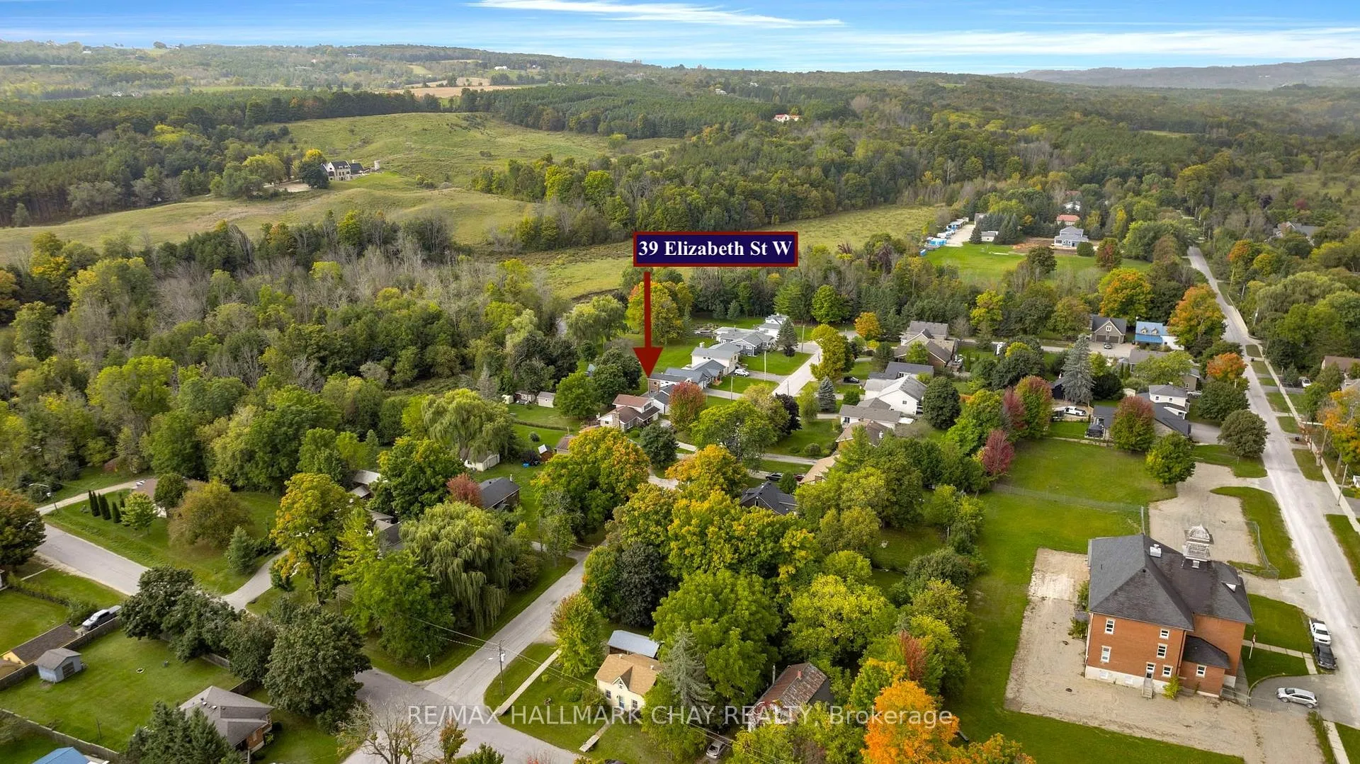 Photo 36 of 39 Elizabeth Street W, Clearview, Creemore — HOMEH
