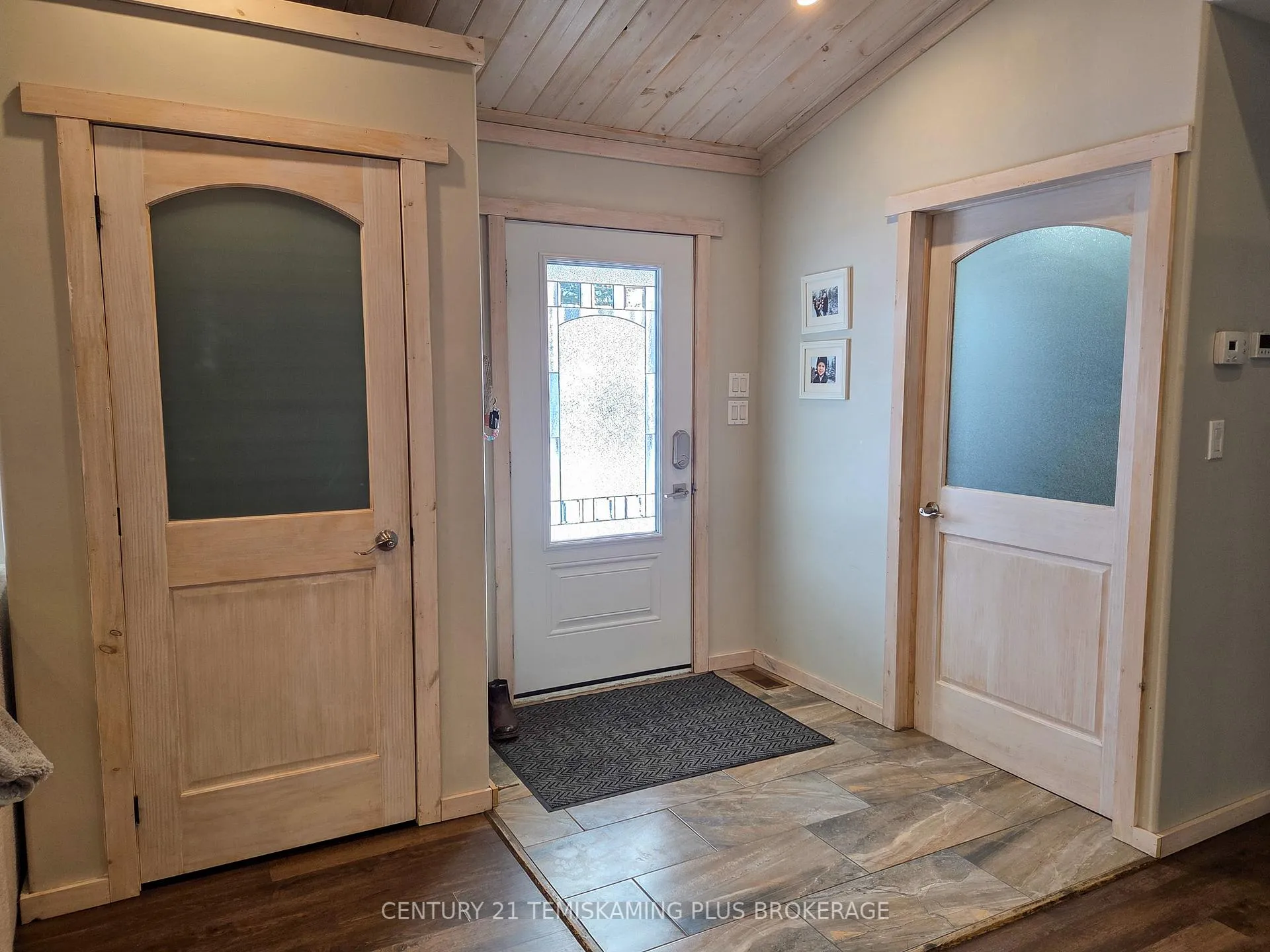 Photo 4 of 22 Amy Street, Englehart, Central Timiskaming — HOMEH