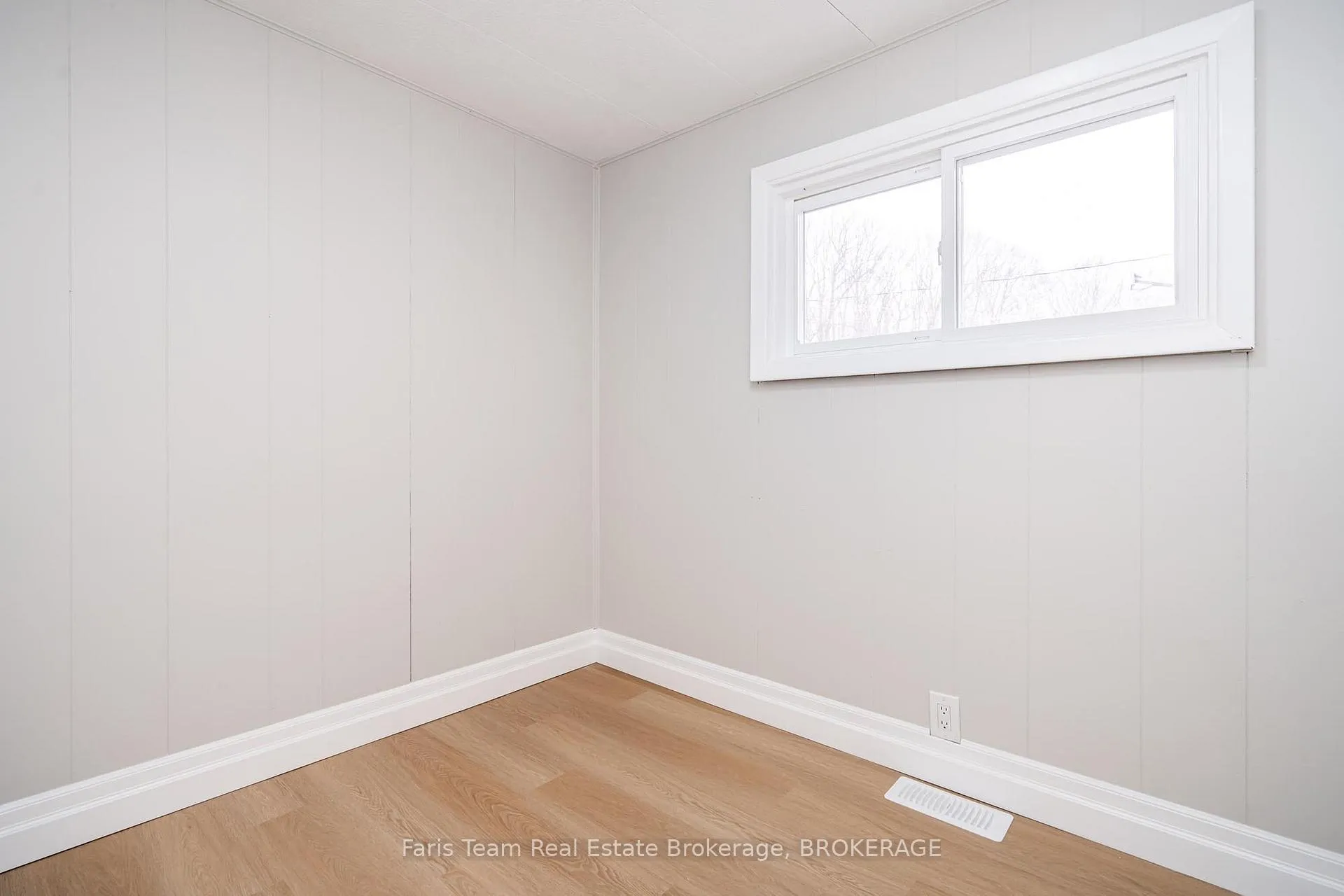 Photo 21 of Unit #41, 525 Midland Point Road, Midland — HOMEH