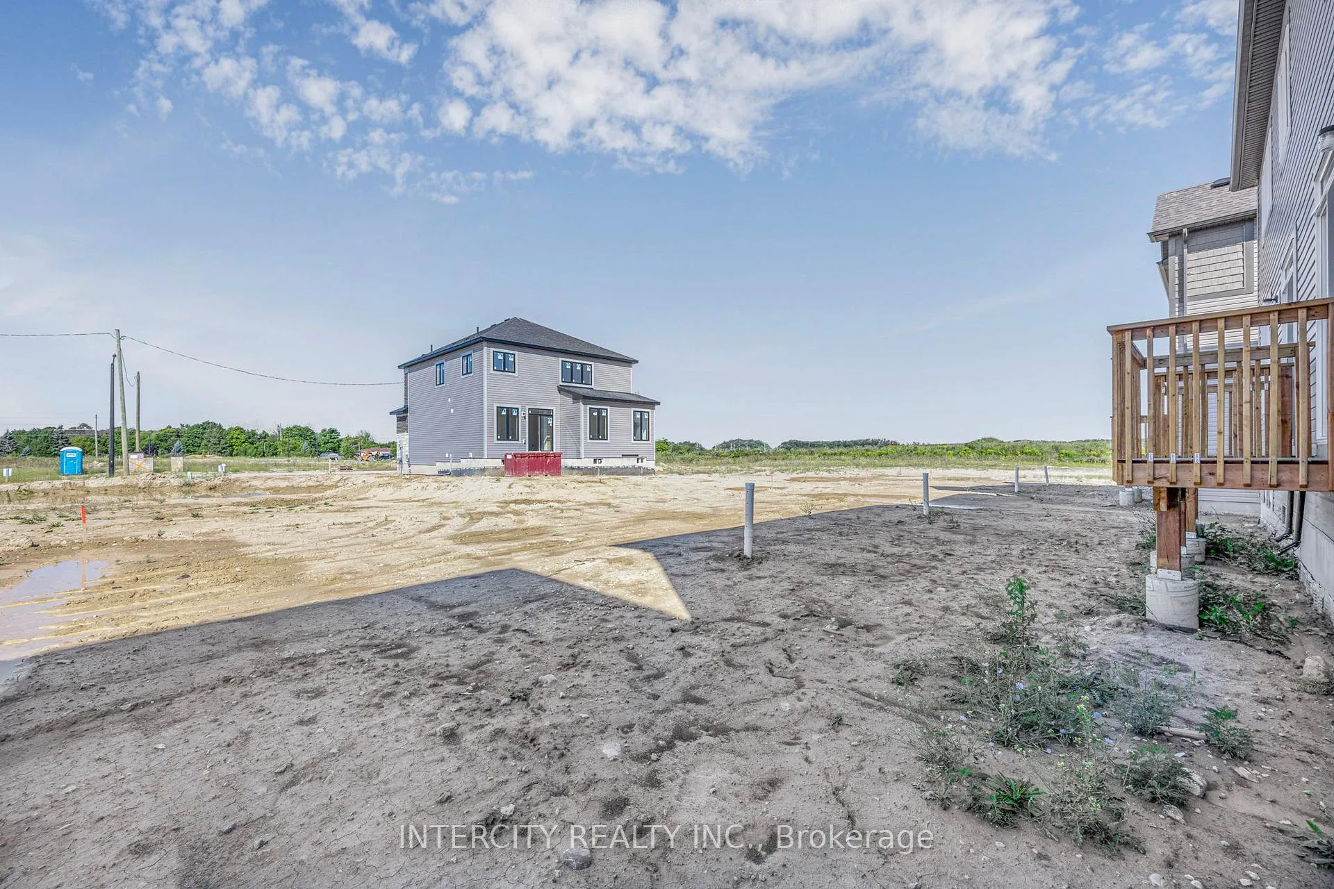 Photo 35 of 17 Mission Street, Wasaga Beach — HOMEH