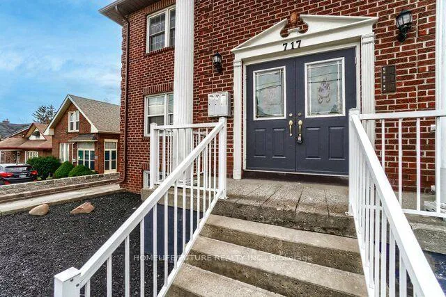 Photo 3 of 717 King Street W, Oshawa, Vanier — HOMEH