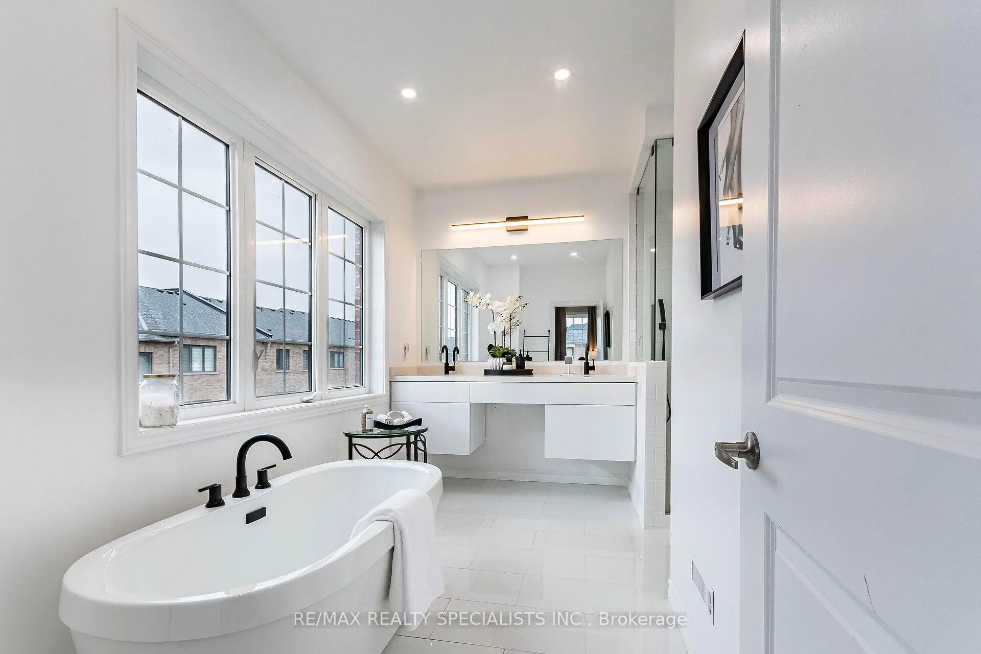 Photo 22 of 1 Auckland Drive, Whitby, Rural Whitby — HOMEH