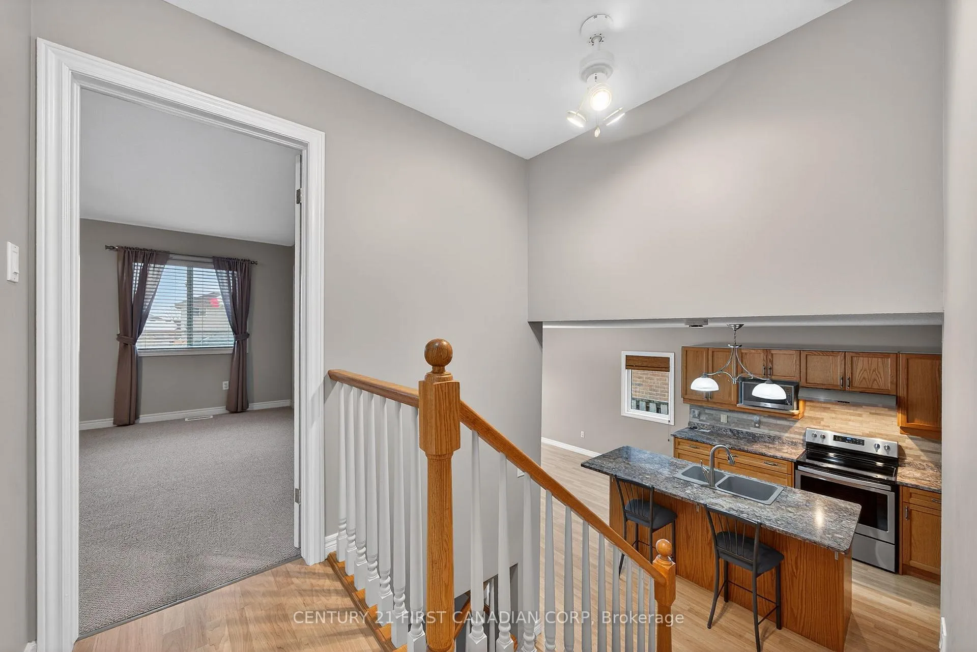 Photo 11 of 33 Juniper Crescent, Strathroy-Caradoc, SE — HOMEH