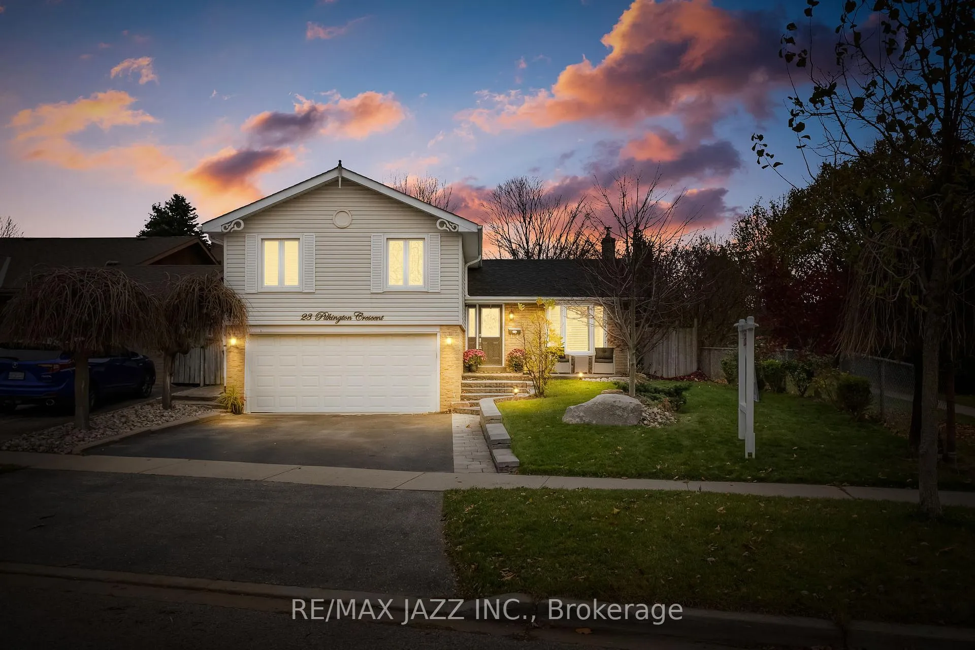 Photo 1 of 23 Pilkington Crescent, Whitby, Pringle Creek — HOMEH
