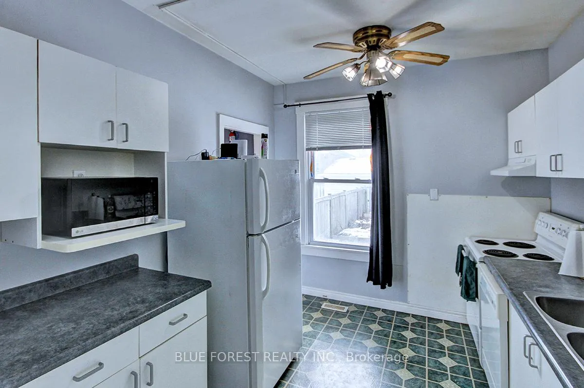 Photo 13 of 47 Forest Avenue, St. Thomas — HOMEH